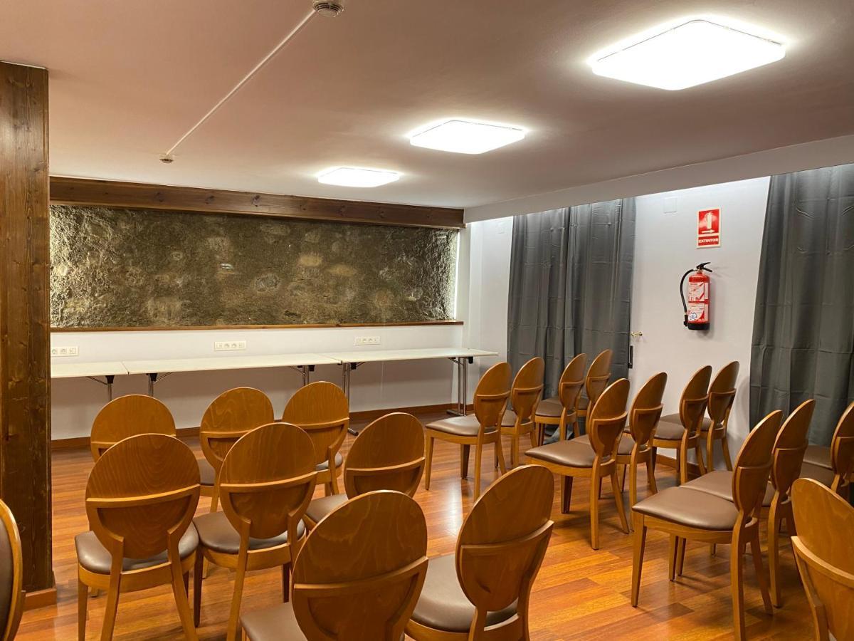 Hostal Galicia Cardedeu Exteriör bild