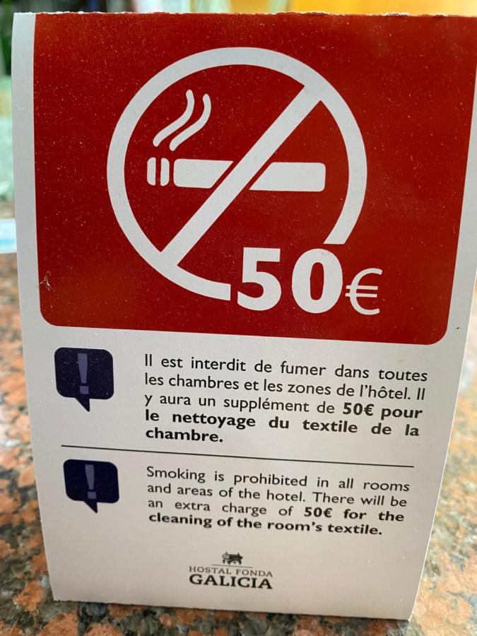 Hostal Galicia Cardedeu Exteriör bild